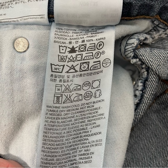 Levi's Men's Vintage 550 Relaxed Fit Medium Wash Jeans 100% Cotton 38X30 - Picture 12 of 15